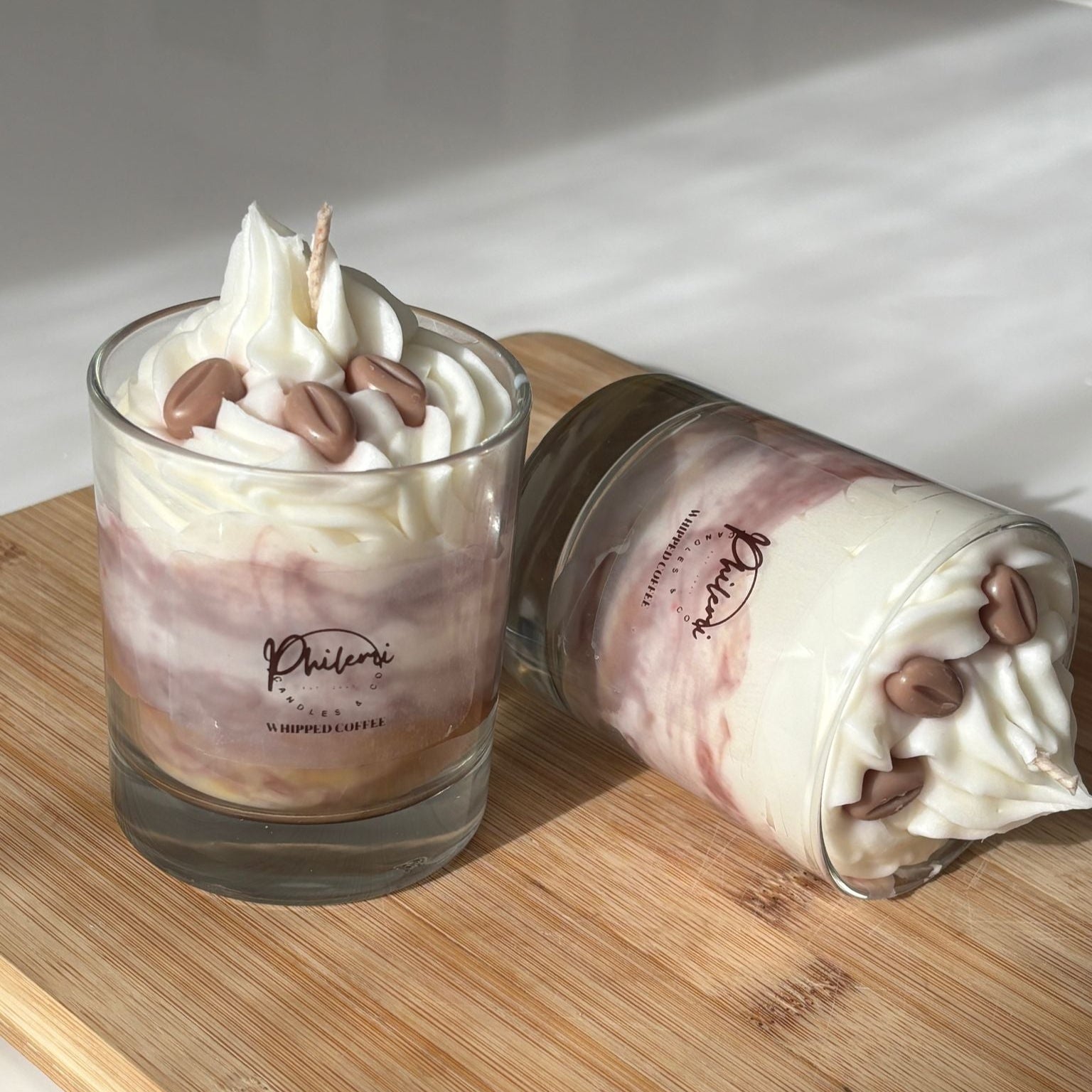 Whipped Coffee Kerze