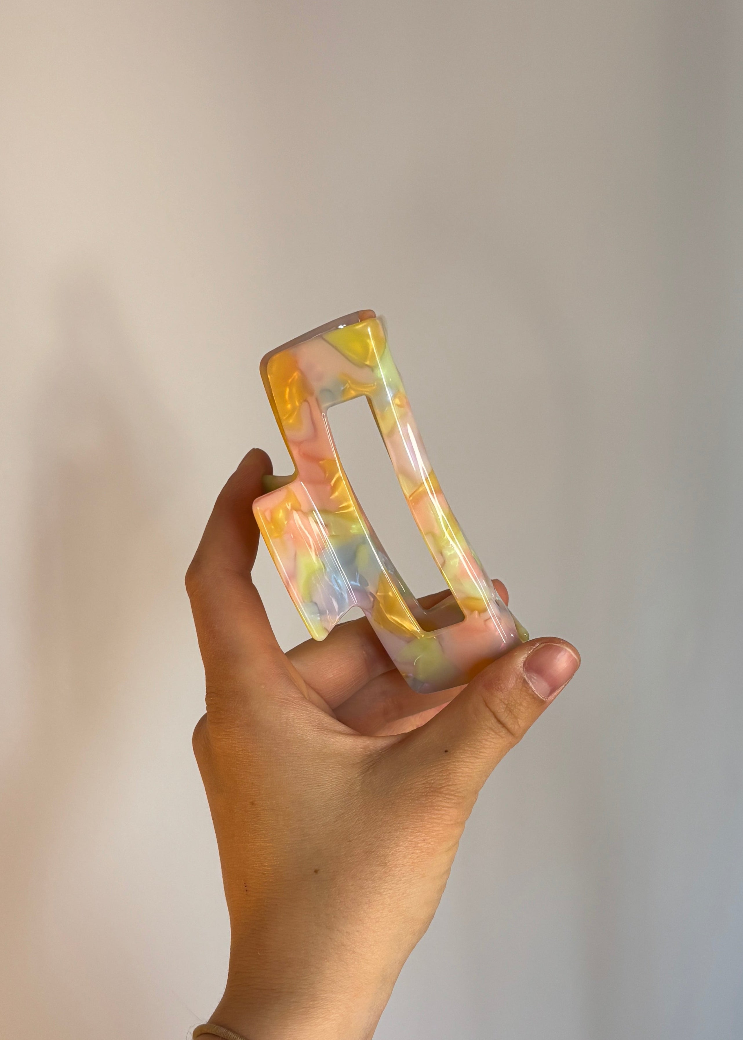 Malibu – Everyday Square Clip