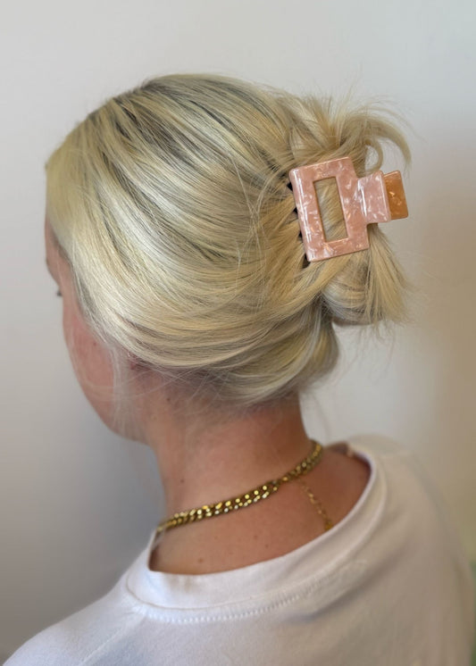 Capri - Everyday Square Clip
