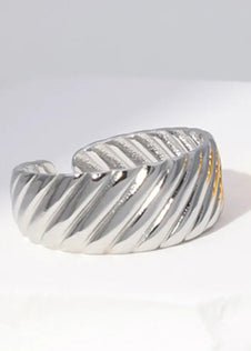 Kira Ring