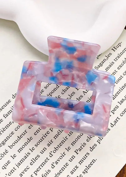 Maui - Everyday Square Clip