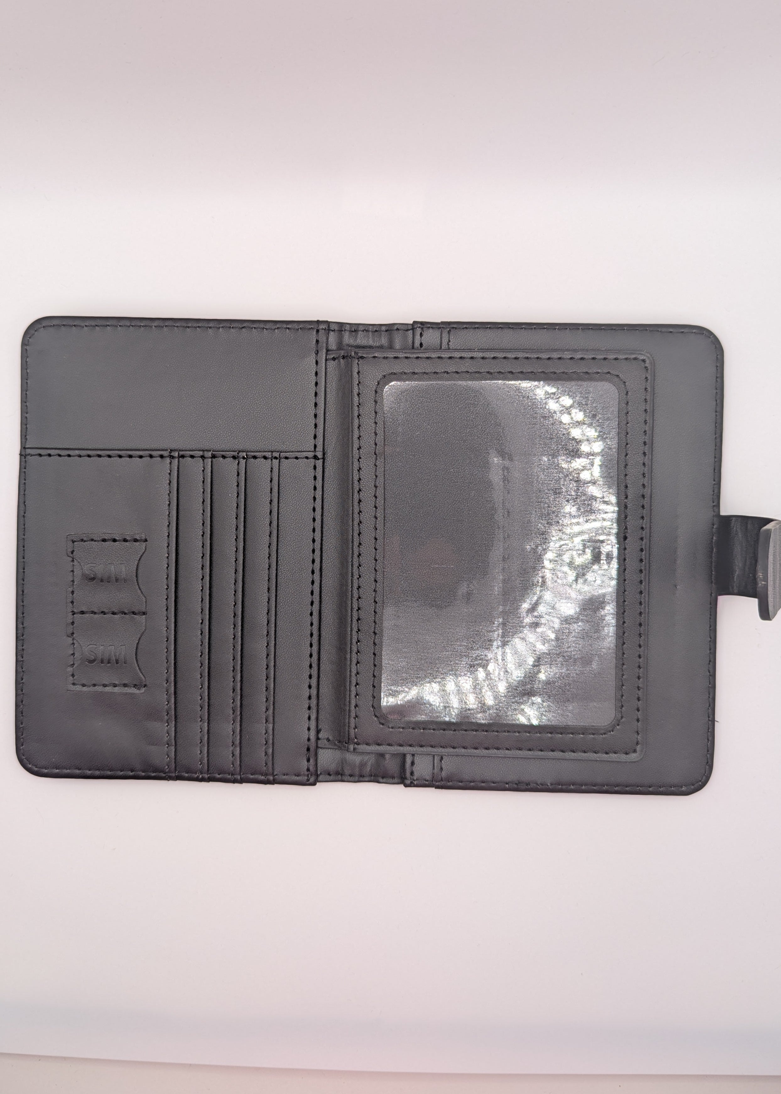 Reisepasshülle mit Kartenfächern